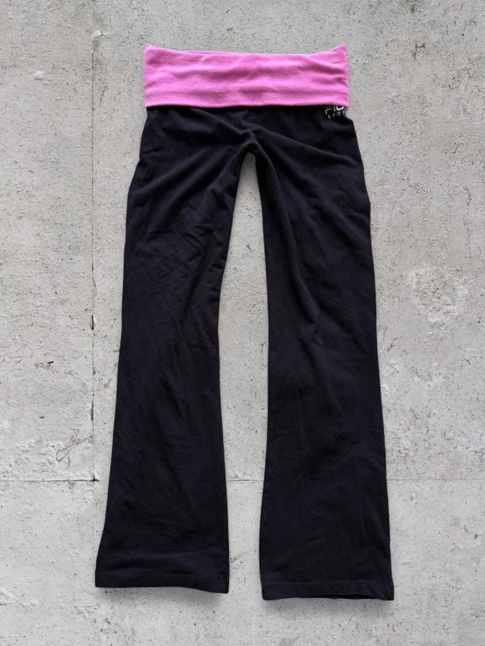 black and pink vintage fila sport wide leg fold over pants